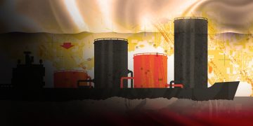 Shell and Vitol Accused of Breaking Russian Embargo