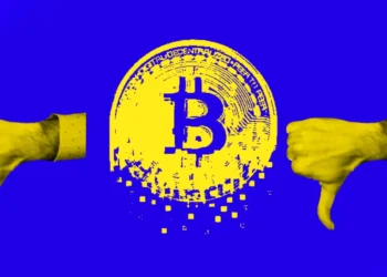 Bitcoin Price Prediction: A Major Drop or a Massive Reversal? Here’s What Experts Say!