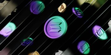 Solana Losses Ground, Drops Below $137 As Bearish Momentum Builds