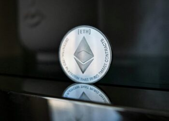 Ethereum Solo Staking Made Easier? Vitalik Buterin Supports Lower Entry Requirements
