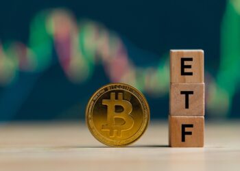 Spot Bitcoin ETFs Back To Positive Returns With $308 Million Inflows
