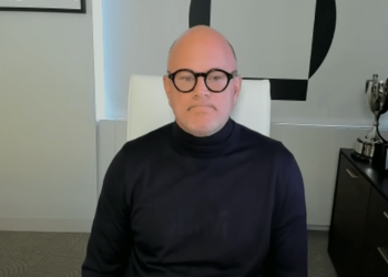 Countries Already Buy Bitcoin ‘In Huge Volumes’, Says Novogratz