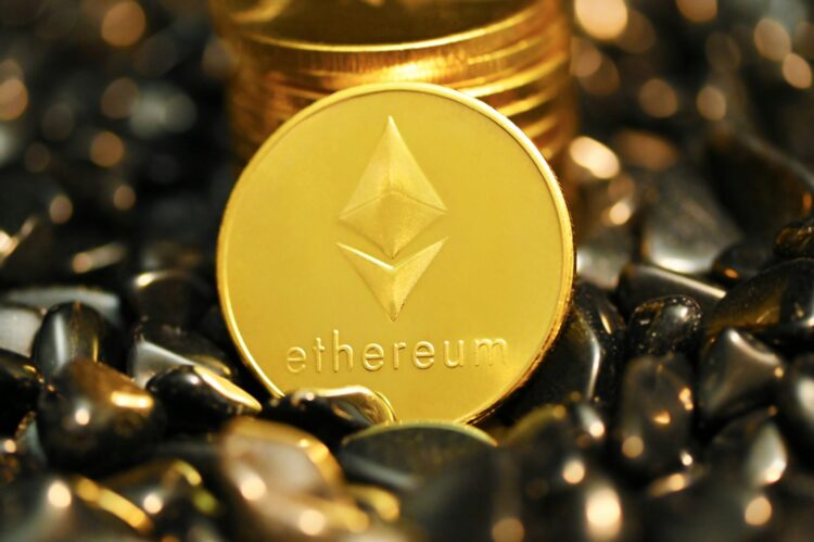 Ethereum Spot ETFs Attract Record $295 Million Daily Inflows – Is ETH Set For New Highs?