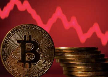 Legendary Analyst Peter Brandt Says Bitcoin Price Could Crash To $78,000, Here’s Why